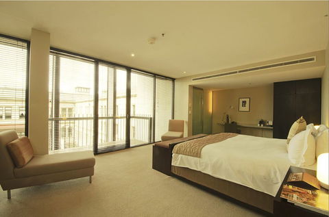 Mansion Hotel And Spa At Werribee Park - Tourism Canberra 1