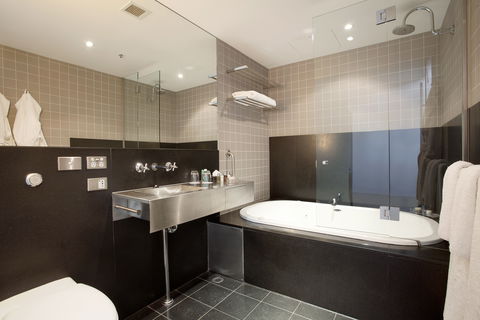 Mansion Hotel And Spa At Werribee Park - Tourism Canberra 7