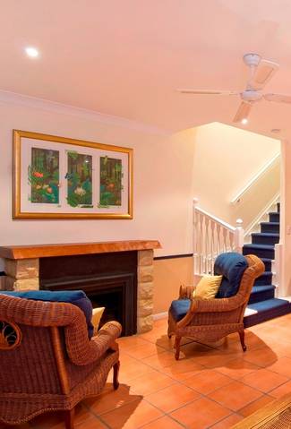 Tinaroo Lake Resort - Holiday Apartments - Tourism Canberra 6