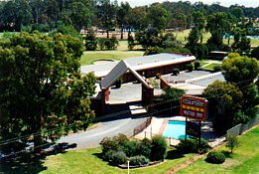 Tooleybuc Club Motor Inn - Tourism Canberra 0
