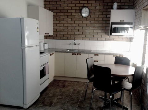 Town Centre Holiday Apartments - Tourism Canberra 5