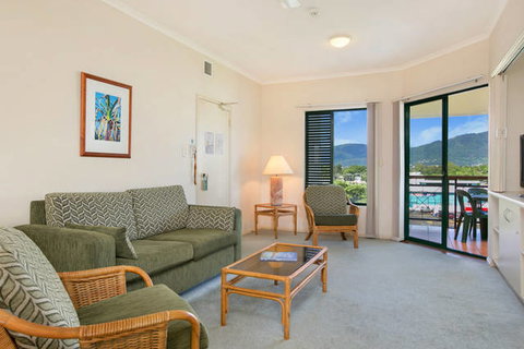 Tropic Towers Apartments - Tourism Canberra 1