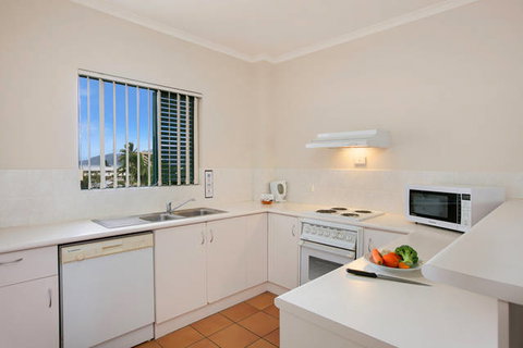 Tropic Towers Apartments - Tourism Canberra 13