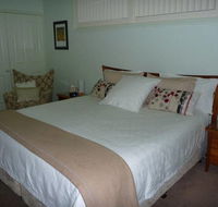 Wallabi Point Bed and Breakfast - Tourism Canberra