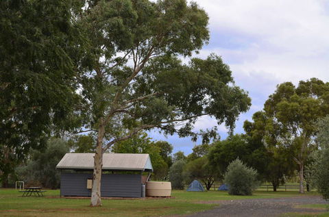 Westview Tourist Caravan Park - Tourism Canberra 3