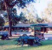 Whim-Inn Motel