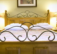 Balingup Rose Bed and Breakfast - Tourism Canberra