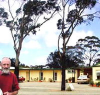 Lake Grace Saltbush Inn - Tourism Canberra