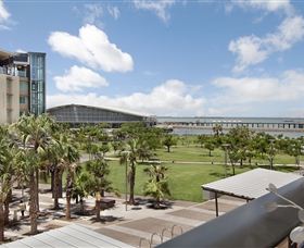 Absolute Waterfront Rainforest Apartment - Tourism Canberra 2