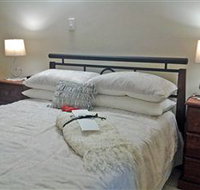 Bromeliad Bed and Breakfast - Tourism Canberra