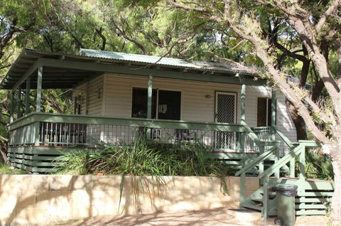 Hamelin Bay Holiday Park - Tourism Canberra 6