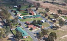 Holbrook Motor Village - Tourism Canberra 3