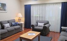 Oystercatcher Executive Villa 23 - Tourism Canberra 3