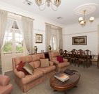 Cobb  Co Court Boutique Hotel - Tourism Canberra