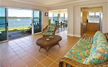 Iluka Motel - Iluka - Tourism Canberra 3