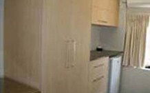 Queensgate Motel - Queanbeyan - Tourism Canberra 0
