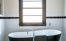 The Commercial Boutique Hotel - Tenterfield - Tourism Canberra 5