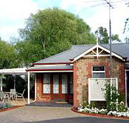 Amble In Self Contained Accommodation - Garden Retreat B  B - Tourism Canberra