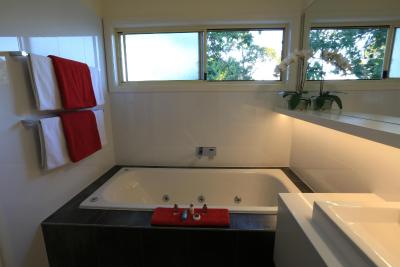 Holmwood Guest House - Tourism Canberra 9