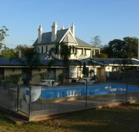 Airlie House Motor Inn - Tourism Canberra