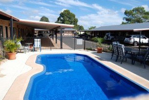 Ascot Lodge Motor Inn Kingaroy - Tourism Canberra 2