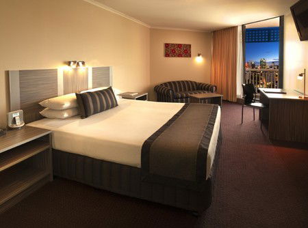 Hotel Grand Chancellor Brisbane - Tourism Canberra 1