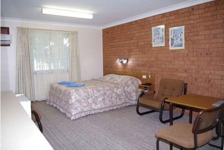 Castlereagh Motor Inn - Tourism Canberra 4