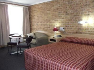 Town And Country Motor Inn Tamworth - Tourism Canberra 4