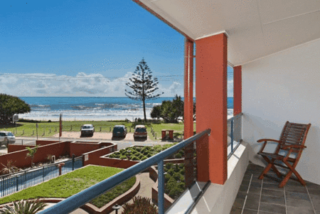 Lennox Point Holiday Apartments - Tourism Canberra 5