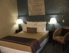 Mid Town Motor Inn - Tourism Canberra 1