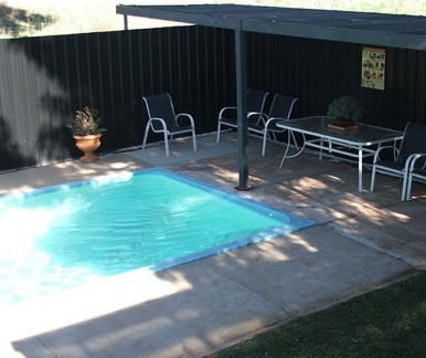 Mid Town Motor Inn - Tourism Canberra 4