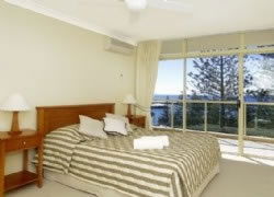 Northpoint Luxury Waterfront Apartments - Tourism Canberra 2