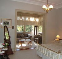 Whispering Pines - Tourism Canberra