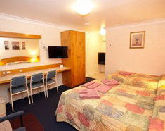 Alabaster Motel - Tourism Canberra 5