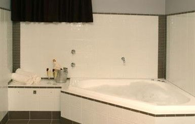 Best Western Sunseeker Motor Inn - Tourism Canberra 4