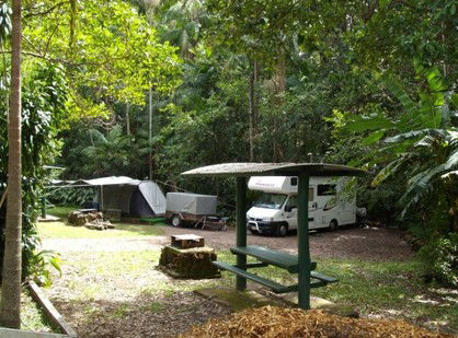 Mapleton Cabins And Caravan Park - Tourism Canberra 2