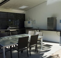 The Bay Apartments - Tourism Canberra