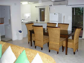 Maroochy River Cabin Village & Caravan Park - Tourism Canberra 2