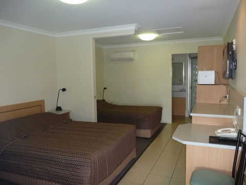 Sun Valley Motel - Tourism Canberra 3