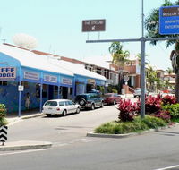 Reef Lodge Backpackers - Tourism Canberra
