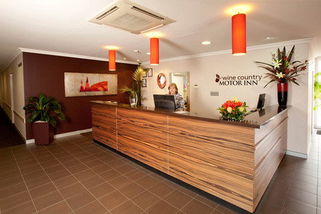 Wine Country Motor Inn - Tourism Canberra 2