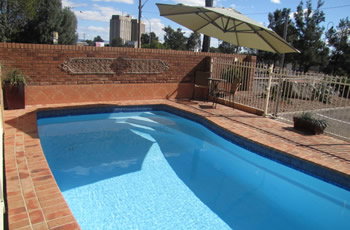 Golf Links Motel - Tourism Canberra 6