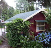 Cedar Lodge Cabins - Tourism Canberra