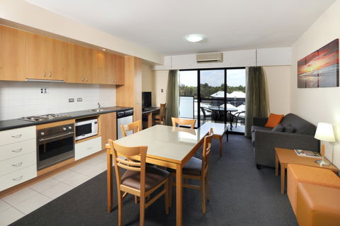Assured Ascot Quays Apartment Hotel - Tourism Canberra 2