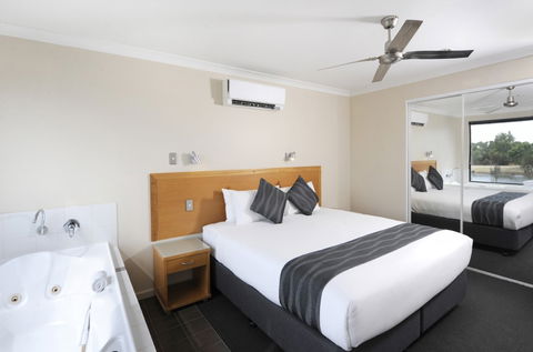Assured Ascot Quays Apartment Hotel - Tourism Canberra 4