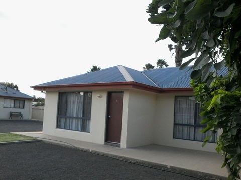 Coro Motel - Tourism Canberra 5