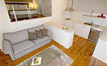 Wine Country Villas - Pokolbin - Tourism Canberra 1