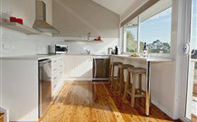 Wine Country Villas - Pokolbin - Tourism Canberra 0