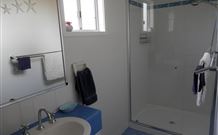 Finchley Bed And Breakfast - Tourism Canberra 4