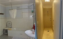 Patch Inn B & B - Tourism Canberra 0